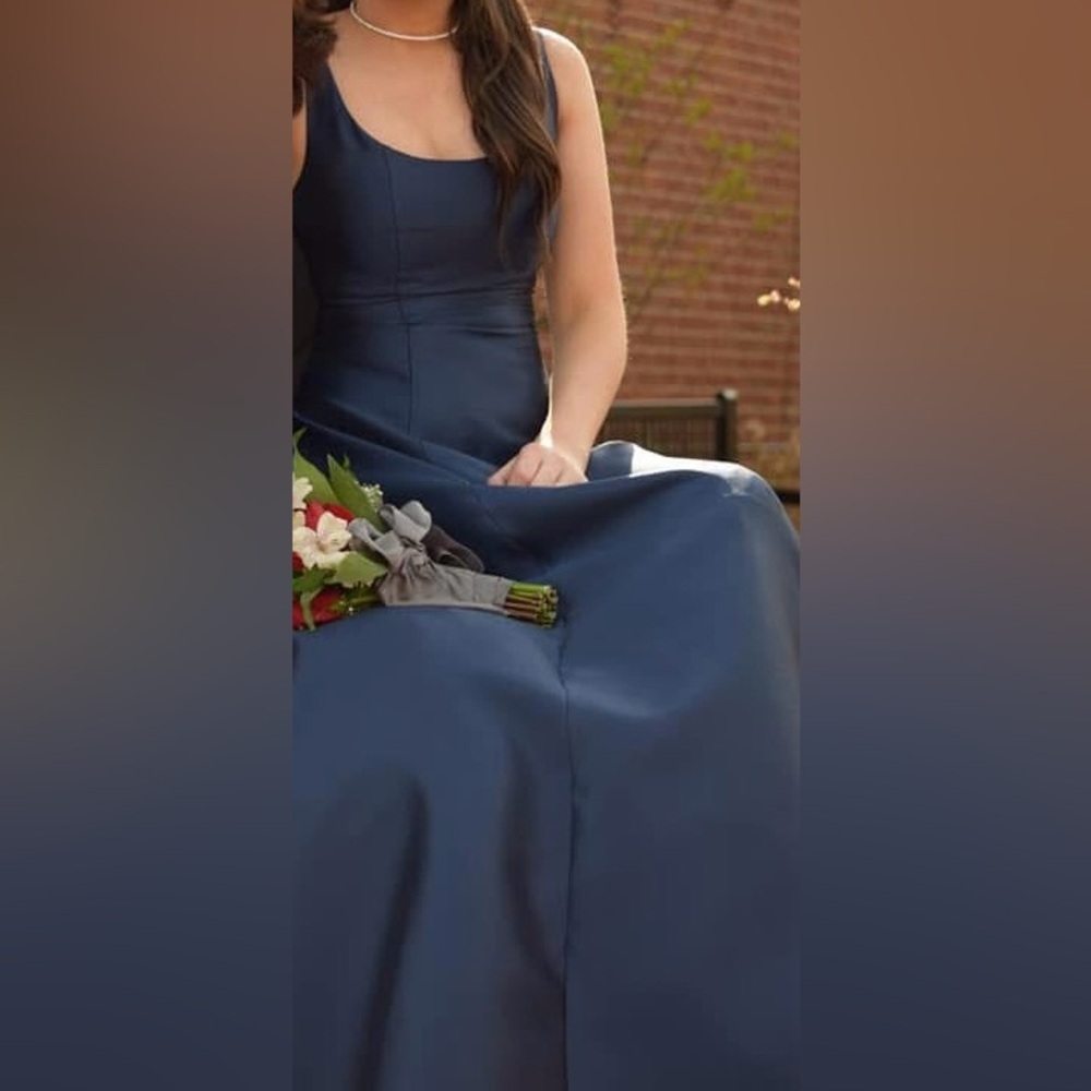 Elegant Navy Blue Women's Dress - Picture 9 of 9